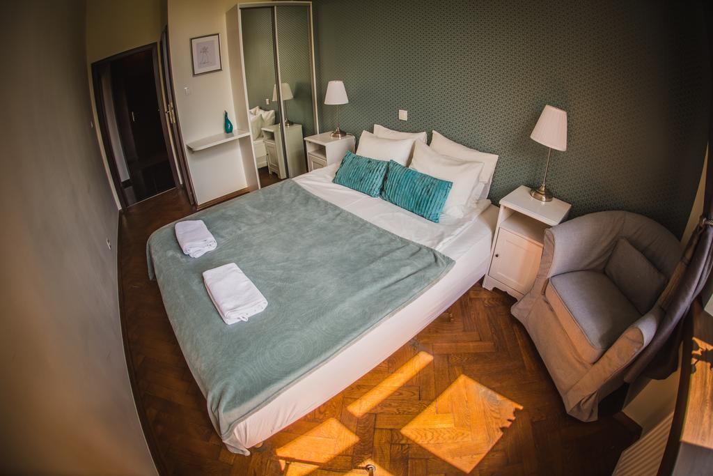 Angel House Aparthotel Krakow Exterior photo